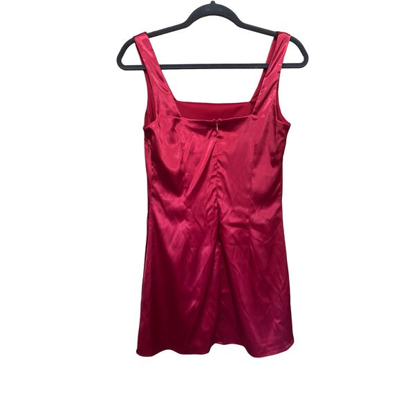 More to Come Abigail Satin Red Square Neck Mini Dress Date Night Cocktail Size S - Picture 4 of 6